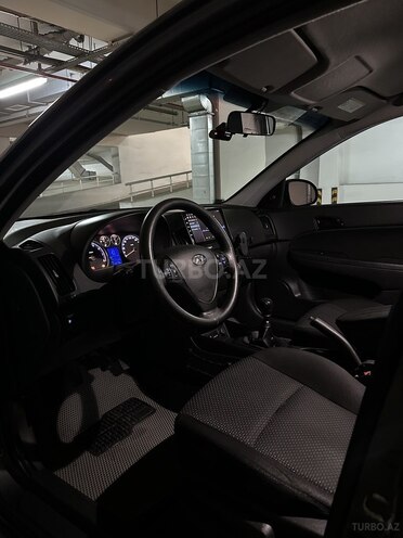 Hyundai i30 2010, 252,000 km - 1.4 l - Bakı