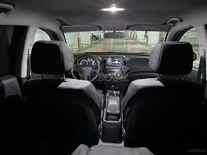 Hyundai i30 2010, 252,000 km - 1.4 l - Bakı