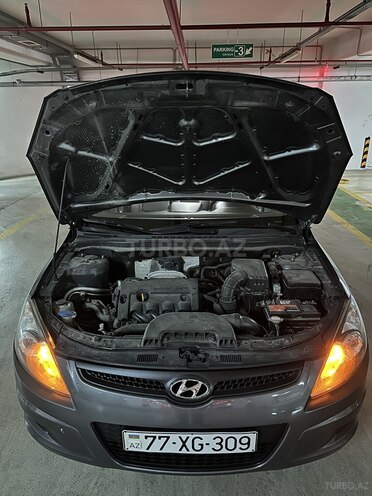 Hyundai i30 2010, 252,000 km - 1.4 l - Bakı
