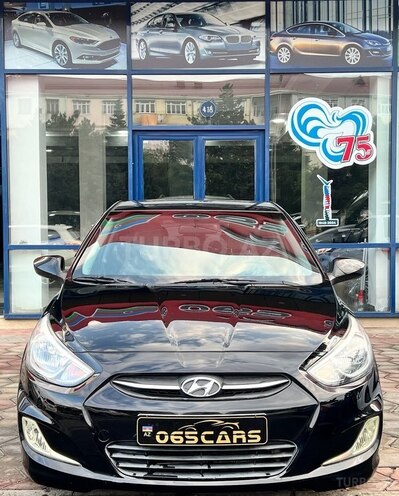 Hyundai Accent-1