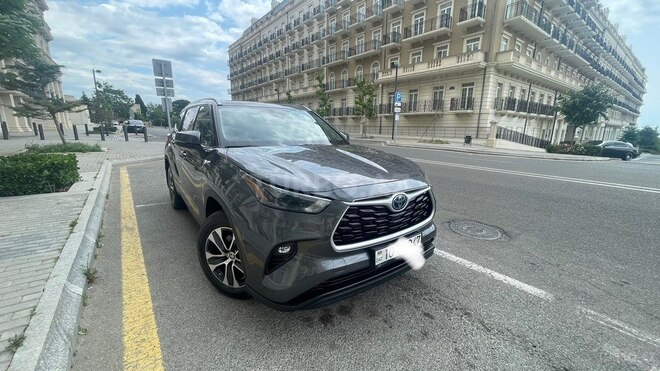 Toyota Highlander-5