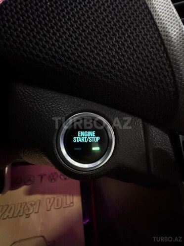 Chevrolet Cruze-21