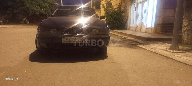 BMW 520 1997, 137,677 km - 2.0 л - Kürdəmir