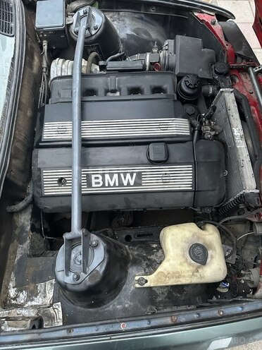 BMW 318 1990, 250,000 km - 3.2 l - Bakı