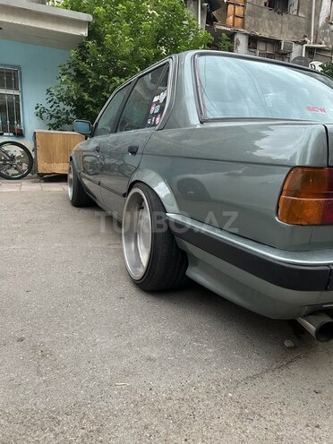 BMW 318 1990, 250,000 km - 3.2 l - Bakı