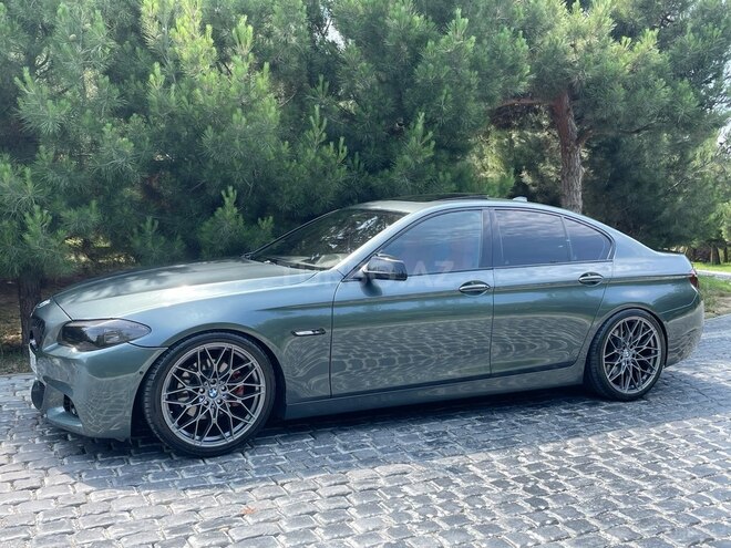 BMW 528 2013, 260,000 km - 2.0 l - Bakı