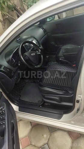 Hyundai i30 2011, 235,000 km - 1.6 l - Bakı