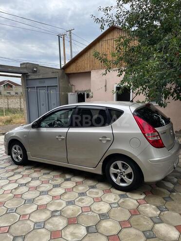 Hyundai i30 2011, 235,000 km - 1.6 l - Bakı