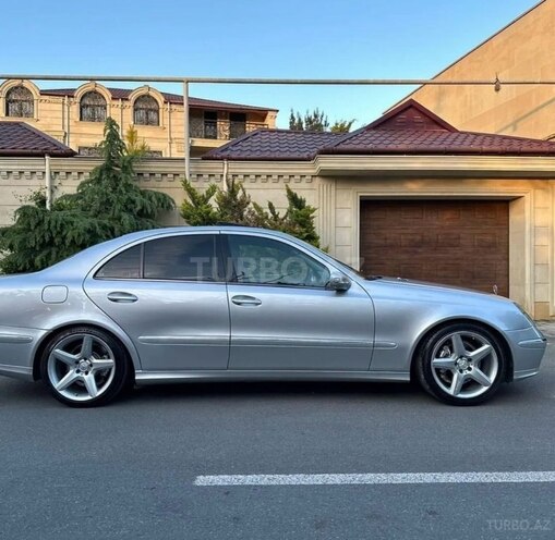 Mercedes E 320 2002, 312,000 km - 3.2 l - Bakı