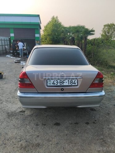 Mercedes C 180 1993, 300,000 km - 1.8 l - Astara