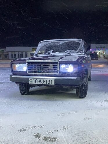 LADA (VAZ) 2107 2004, 70,000 km - 1.6 l - Qobustan