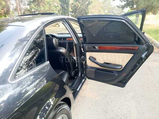 Audi A6 2000, 450,000 km - 2.4 l - Salyan