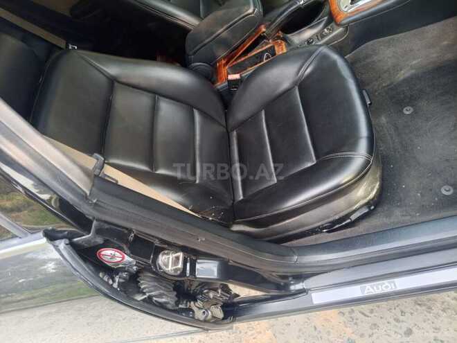 Audi A6 2000, 450,000 km - 2.4 l - Salyan