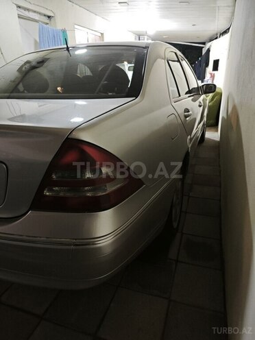 Mercedes C 240 2002, 320,000 km - 2.6 l - Bakı