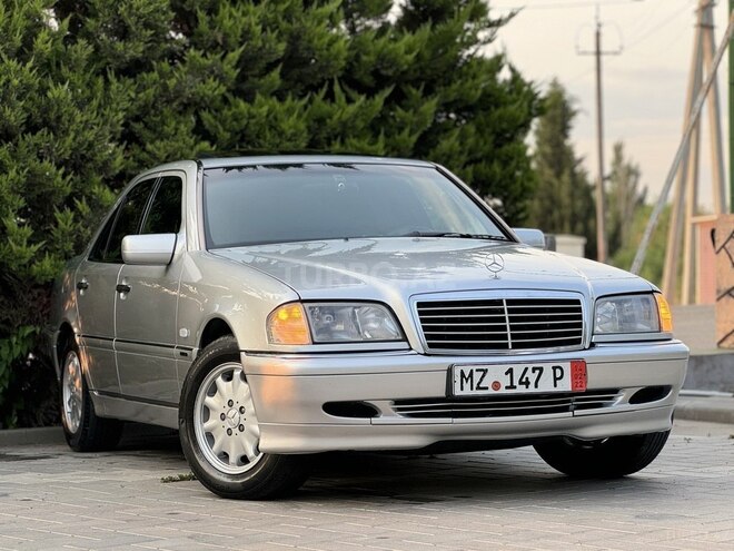 Mercedes C 220 d 1998, 313,000 km - 2.2 l - Saatlı