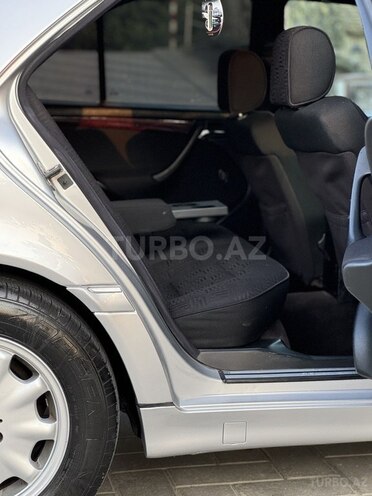 Mercedes C 220 d 1998, 313,000 km - 2.2 l - Saatlı