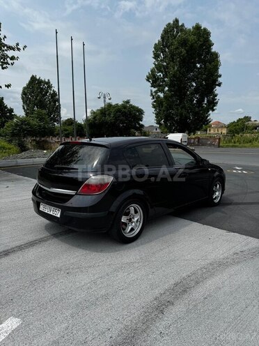 Opel Astra 2006, 218,535 km - 1.4 l - Zaqatala