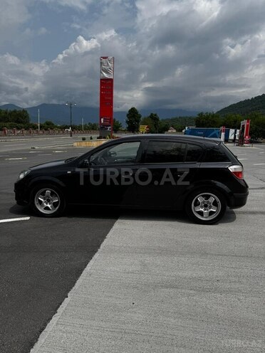 Opel Astra 2006, 218,535 km - 1.4 l - Zaqatala
