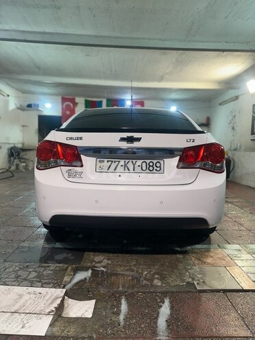Chevrolet Cruze 2011, 300,881 km - 1.4 l - Bakı