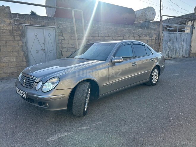 Mercedes E 270 2002, 437,000 km - 2.7 l - Bakı