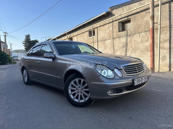 Mercedes E 270 2002, 437,000 km - 2.7 l - Bakı