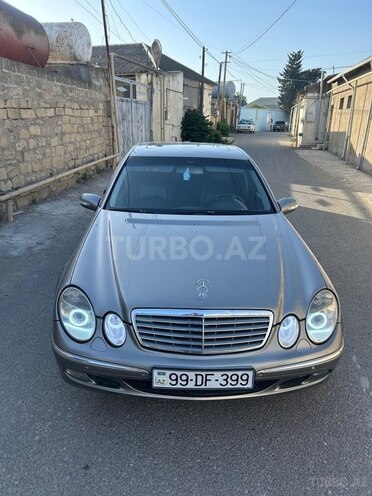 Mercedes E 270 2002, 437,000 km - 2.7 l - Bakı
