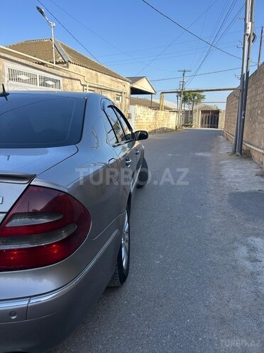 Mercedes E 270 2002, 437,000 km - 2.7 l - Bakı