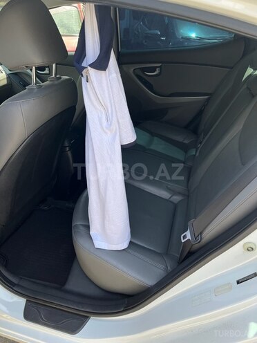 Hyundai Elantra 2014, 82,300 km - 1.8 л - Bakı