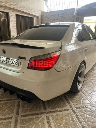 BMW 528 2007, 286,000 km - 3.0 l - Gəncə