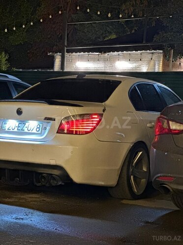 BMW 528 2007, 286,000 km - 3.0 l - Gəncə