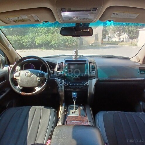 Toyota Land Cruiser 2009, 282,923 km - 5.7 л - Bakı