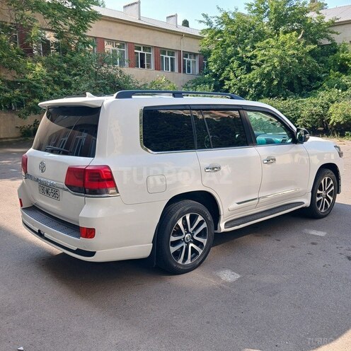 Toyota Land Cruiser 2009, 282,923 km - 5.7 л - Bakı