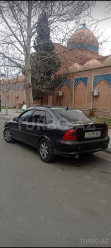 Opel Vectra 1996, 100,000 km - 2.0 l - Gəncə