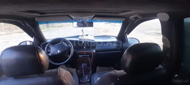 Opel Vectra 1996, 100,000 km - 2.0 l - Gəncə