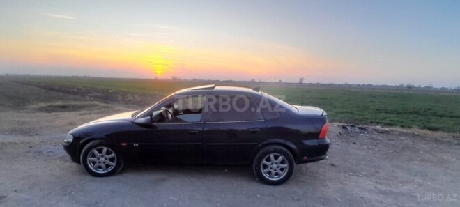 Opel Vectra 1996, 100,000 km - 2.0 l - Gəncə