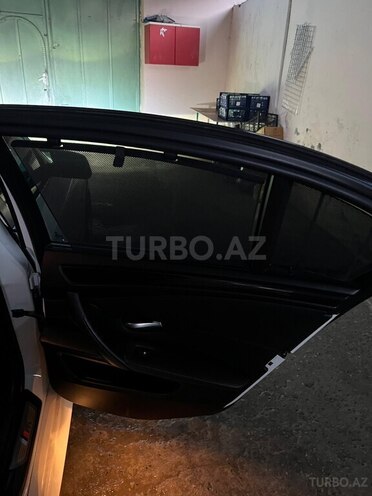 BMW 528 2007, 286,000 km - 3.0 l - Gəncə