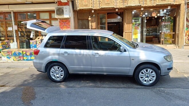 Mitsubishi Airtrek 2001, 343,000 km - 2.0 л - Bakı
