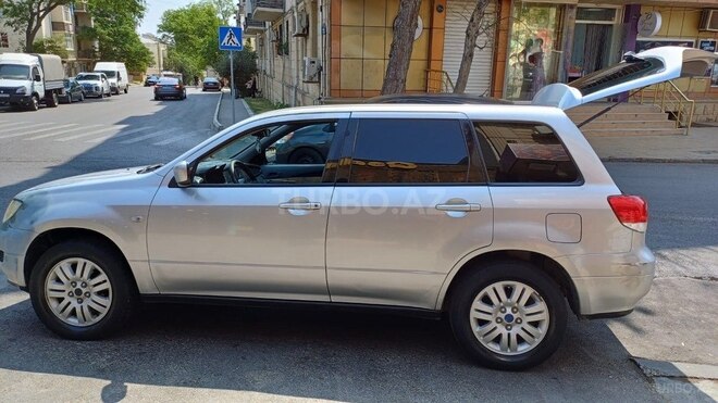 Mitsubishi Airtrek 2001, 343,000 km - 2.0 л - Bakı