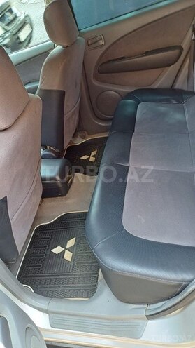 Mitsubishi Airtrek 2001, 343,000 km - 2.0 л - Bakı