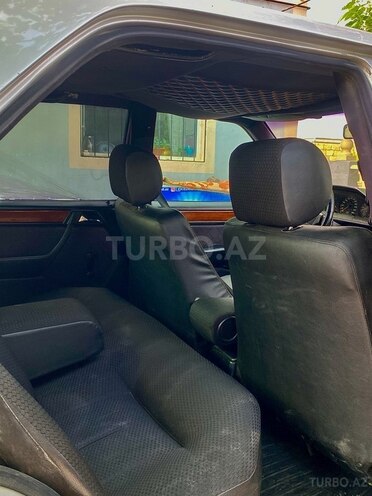 Mercedes E 200 1994, 222,000 km - 2.0 l - Sumqayıt