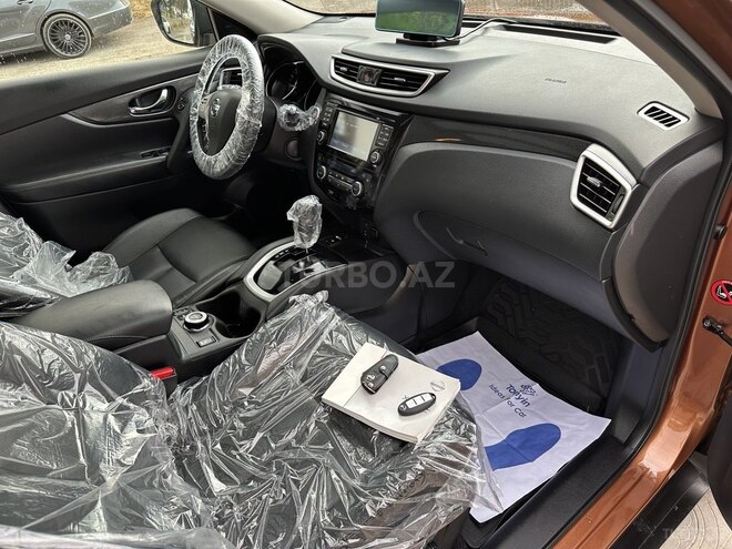 Nissan X-Trail 2014, 119,891 km - 2.5 л - Sumqayıt