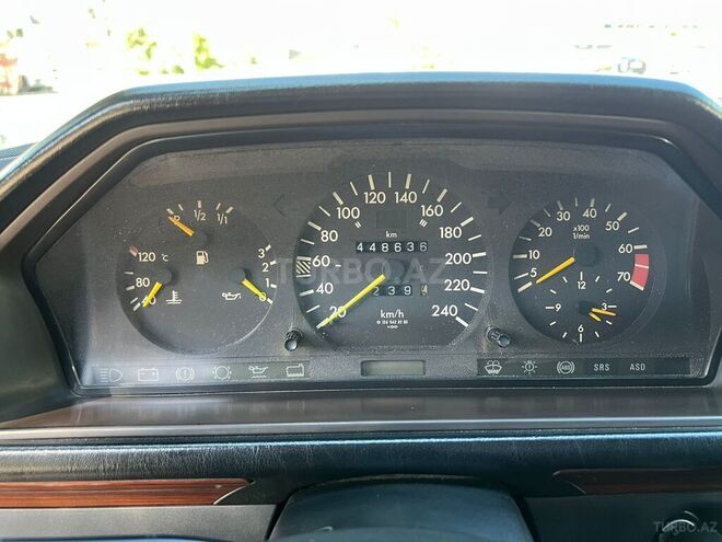Mercedes E 220 1994, 448,600 km - 2.2 l - Bakı