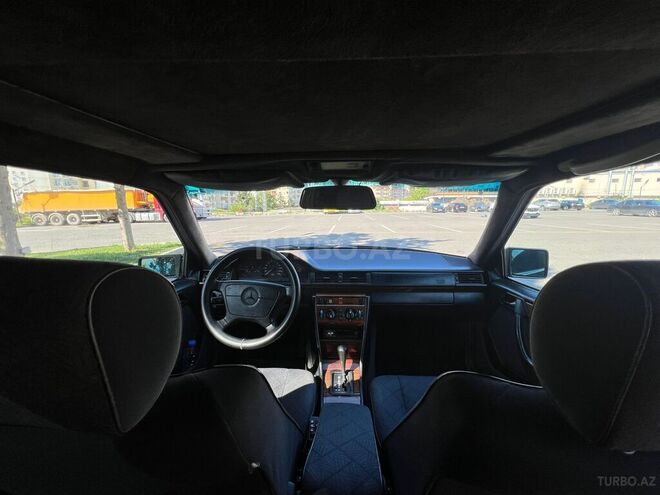 Mercedes E 220 1994, 448,600 km - 2.2 l - Bakı