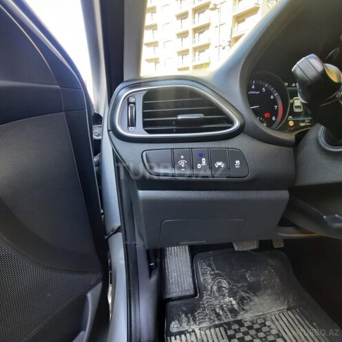 Hyundai i30 2017, 110,000 km - 1.4 l - Bakı