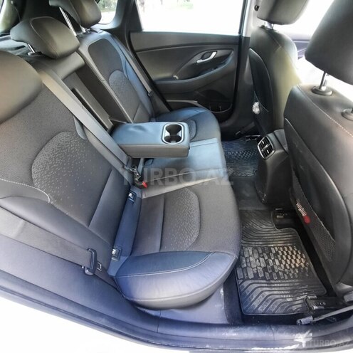 Hyundai i30 2017, 110,000 km - 1.4 l - Bakı