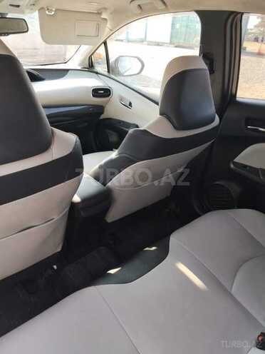 Toyota Prius 2016, 231,600 km - 1.8 l - Bakı