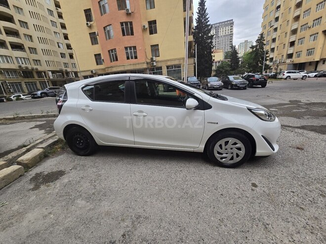 Toyota Aqua 2019, 106,000 km - 1.5 l - Bakı