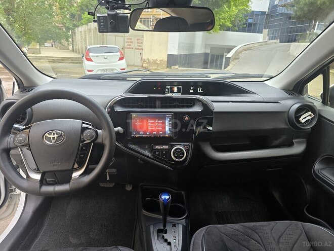 Toyota Aqua 2019, 106,000 km - 1.5 l - Bakı