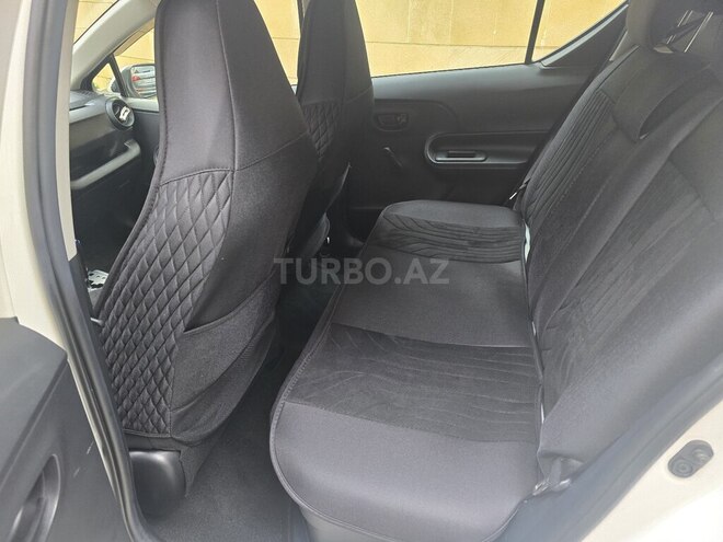Toyota Aqua 2019, 106,000 km - 1.5 l - Bakı