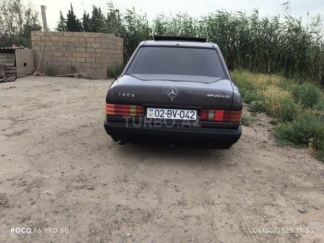 Mercedes 190 1991, 582,900 km - 2.0 l - Saatlı